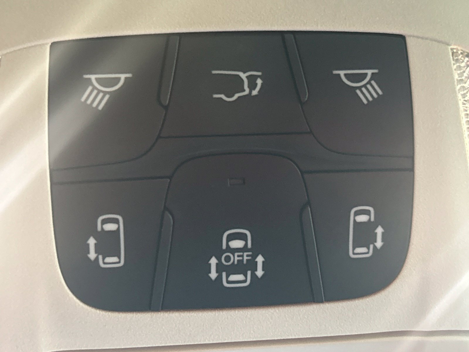 Used 2024 Chrysler Pacifica Touring-L FWD image 30