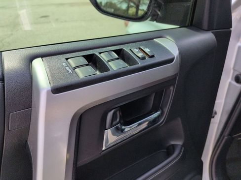 Used 2022 Toyota 4Runner SR5 Premium w/ Moonroof Package image 14