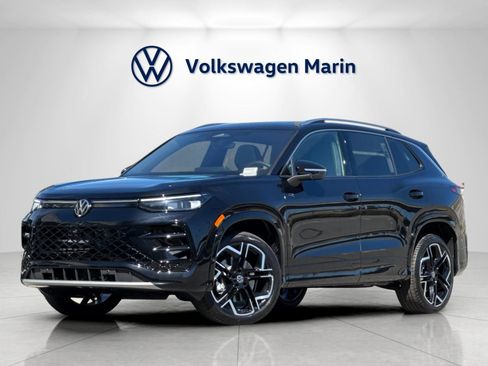 New 2026 Volkswagen Tiguan SEL R-Line AWD/4WD image 1