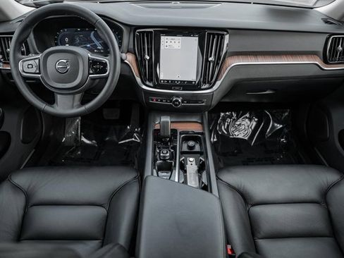 Used 2023 Volvo S60 B5 Plus w/ Climate Package image 19