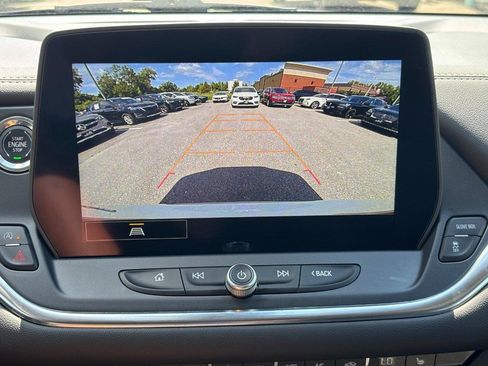 Used 2024 Chevrolet Blazer LT w/ Convenience Package FWD image 20