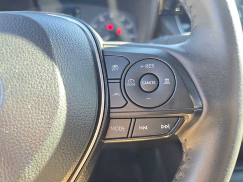 Certified 2024 Toyota Corolla SE image 30