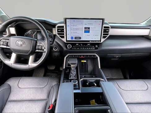 Used 2022 Toyota Tundra Limited image 7