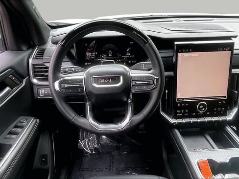 Used 2024 GMC Acadia Elevation w/ Super Cruise Package FWD image 6
