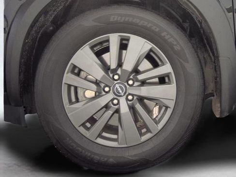 Used 2025 Nissan Pathfinder S AWD/4WD image 11