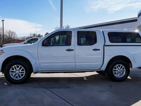 Used 2017 Nissan Frontier SV w/ SV Value Truck Package image 5