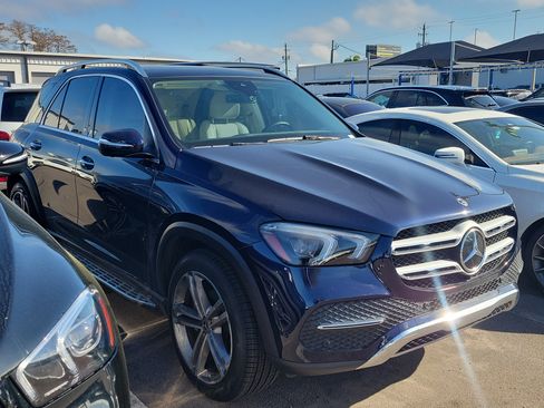 Used 2022 Mercedes-Benz GLE 350 4MATIC image 2