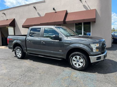Used 2016 Ford F150 XL w/ Equipment Group 101A Mid image 4