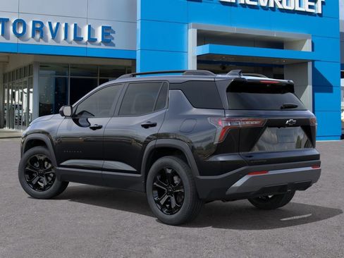 New 2026 Chevrolet Equinox LT FWD image 3