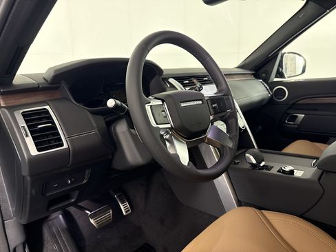 New 2026 Land Rover Discovery Dynamic SE AWD/4WD image 4