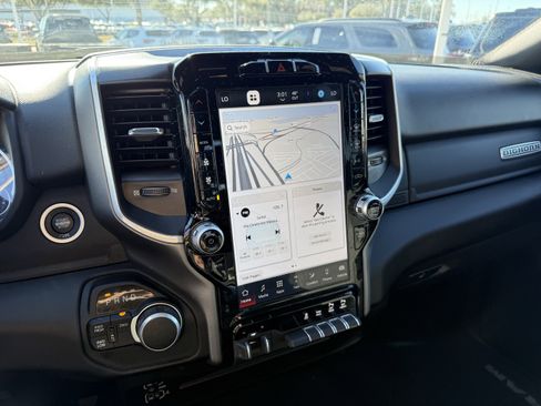 Used 2024 RAM 2500 Big Horn w/ Night Edition image 19