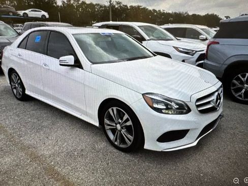 Used 2015 Mercedes-Benz E 350 Sedan w/ Premium 1 Package image 4