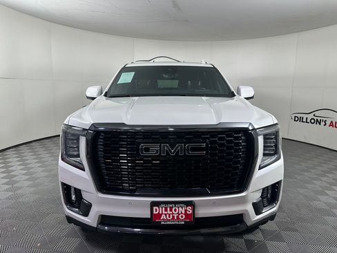 Used 2023 GMC Yukon XL Denali Ultimate image 12