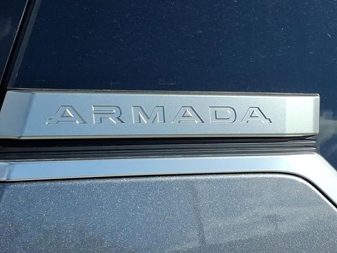 New 2026 Nissan Armada SL w/ Captain's Chari Seat Package image 10