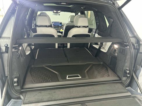 New 2026 BMW X7 xDrive40i image 21