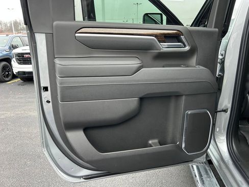 New 2026 GMC Sierra 2500 SLE image 7