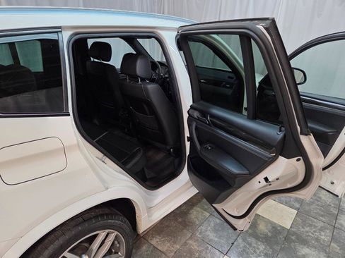Used 2017 BMW X3 xDrive28i AWD/4WD image 12