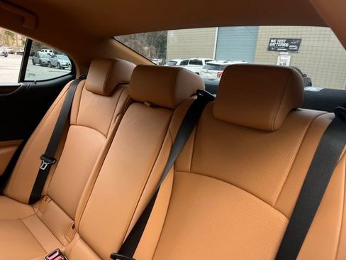 Used 2024 Lexus ES 350 w/ Premium Package image 20