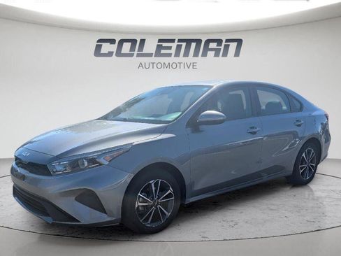 Used 2024 Kia Forte LXS FWD image 22