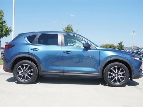 Used 2018 MAZDA CX-5 Touring w/ Preferred Equipment Package image 10