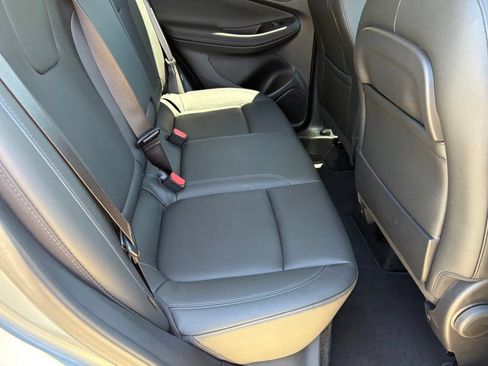 Used 2025 Buick Encore GX Sport Touring w/ Comfort Package FWD image 35