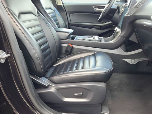 Used 2024 Ford Edge SEL AWD/4WD image 5