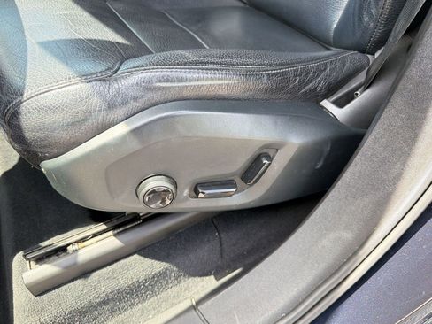 Used 2017 Volvo XC90 T5 Momentum w/ Vision Package FWD image 13