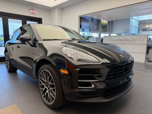 Used 2019 Porsche Macan S AWD/4WD image 28