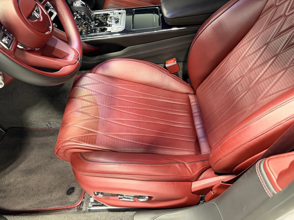 Used 2022 Bentley Flying Spur W12 AWD/4WD image 6