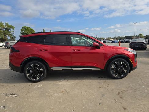 New 2026 Kia Sportage SX image 9