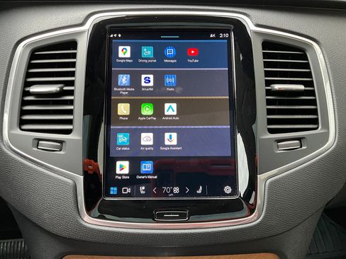 Certified 2024 Volvo XC90 B6 Core w/ Protection Package Premier image 22