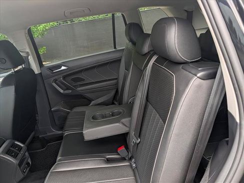 Used 2023 Volkswagen Tiguan SE FWD image 24