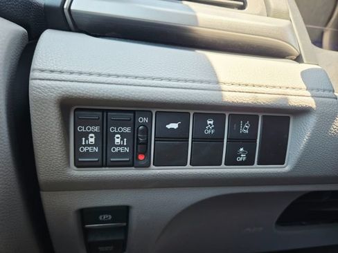 Used 2020 Honda Odyssey EX-L image 34