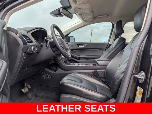 Used 2022 Ford Edge Titanium AWD/4WD image 11