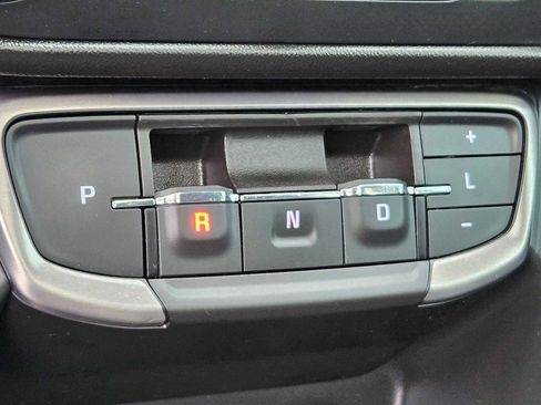 Used 2022 GMC Terrain AT4 w/ Infotainment Package II image 29