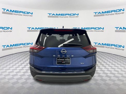 Used 2023 Nissan Rogue SV w/ SV Premium B Package image 4