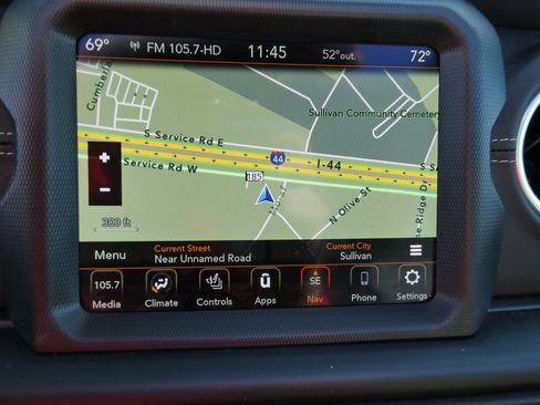 Used 2023 Jeep Wrangler Unlimited Sahara w/ Cold Weather Group image 29