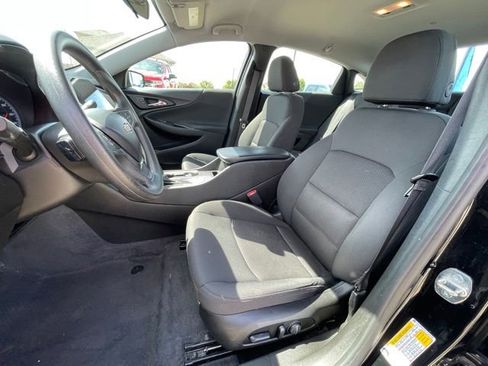 Used 2020 Chevrolet Malibu LT FWD image 9