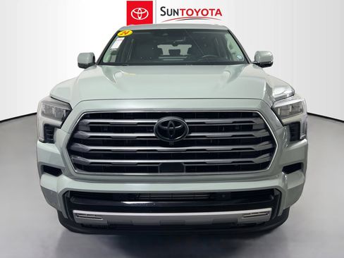 Used 2024 Toyota Sequoia Limited image 10