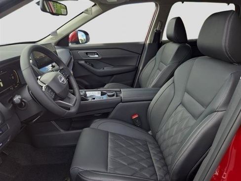 New 2026 Nissan Rogue Platinum w/ Platinum Premium Package image 12