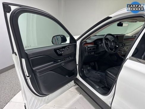 Used 2021 Lincoln Aviator Reserve w/ Elements Package Plus AWD/4WD image 9