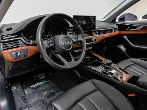 Used 2022 Audi A4 2.0T Premium image 3