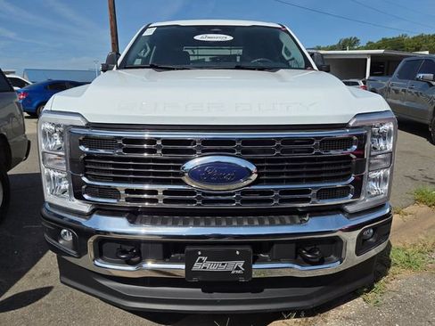 Used 2025 Ford F250 XLT w/ Camper Package AWD/4WD image 2