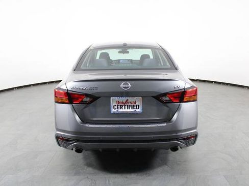 Certified 2023 Nissan Altima 2.5 SV w/ SV Premium Package FWD image 16
