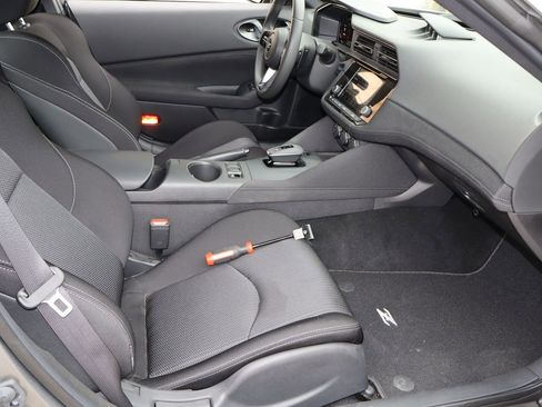 Used 2024 Nissan Z Sport w/ Floor Mat Package RWD image 15