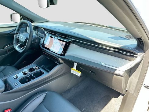 New 2026 Jeep Cherokee Limited image 37