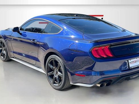 Used 2019 Ford Mustang GT Premium w/ Black Accent Package RWD image 5