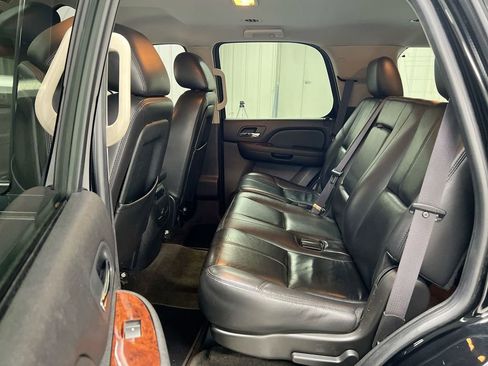 Used 2011 GMC Yukon SLT AWD/4WD image 21