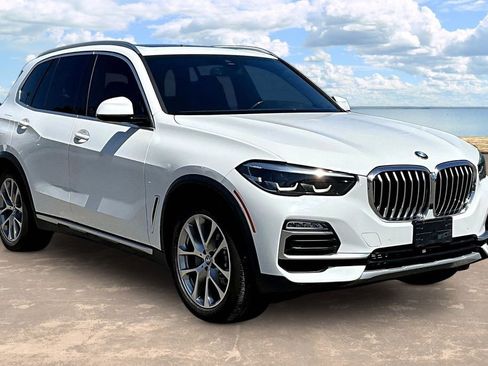 Used 2021 BMW X5 xDrive40i AWD/4WD image 3