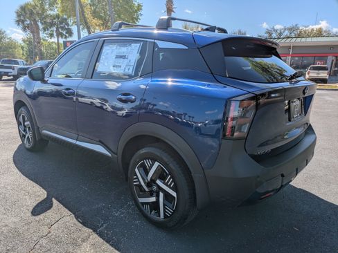 New 2026 Nissan Kicks SV FWD image 6